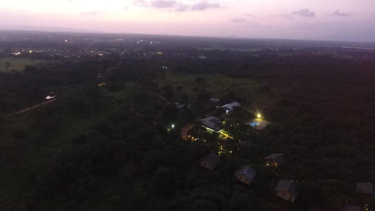 Hotel Wild Air Sigiriya Exterior foto