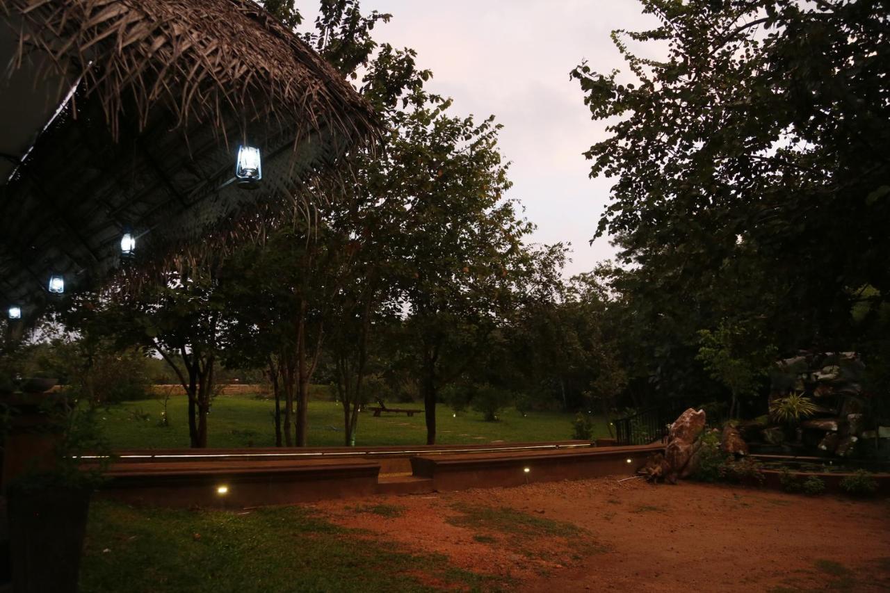 Hotel Wild Air Sigiriya Exterior foto